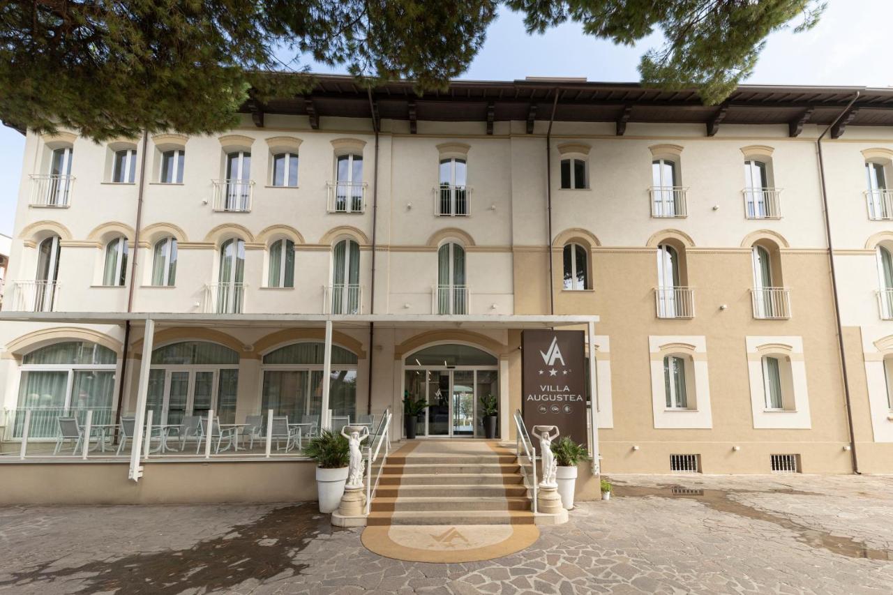 רימיני Hotel Villa Augustea מראה חיצוני תמונה
